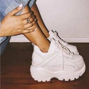 Windsor Smith Lupe White Leather Chunky Bubble Platform Sneakers